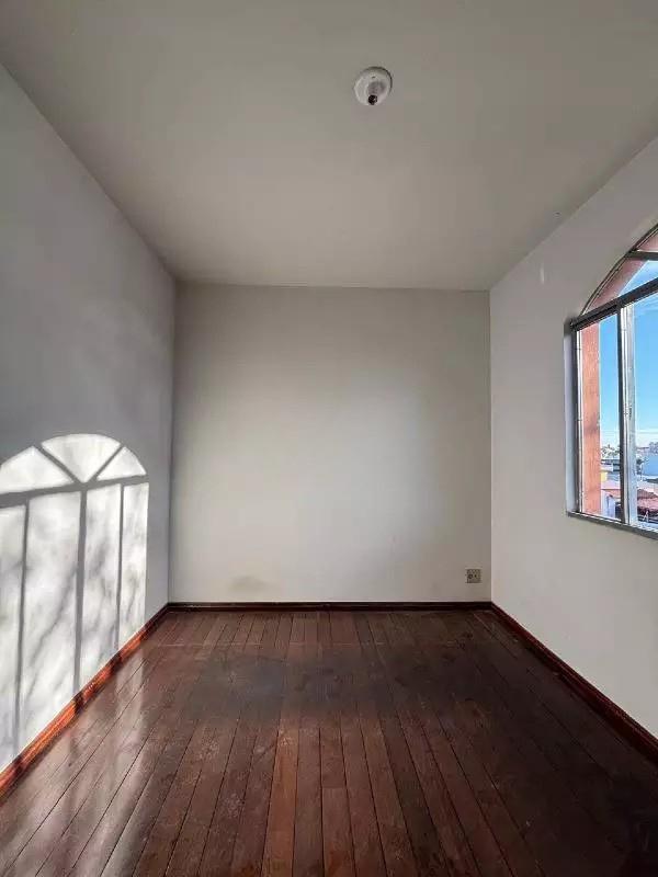 Apartamento, Barreiro, 3 Quartos, 2 Vagas, 1 Suíte
