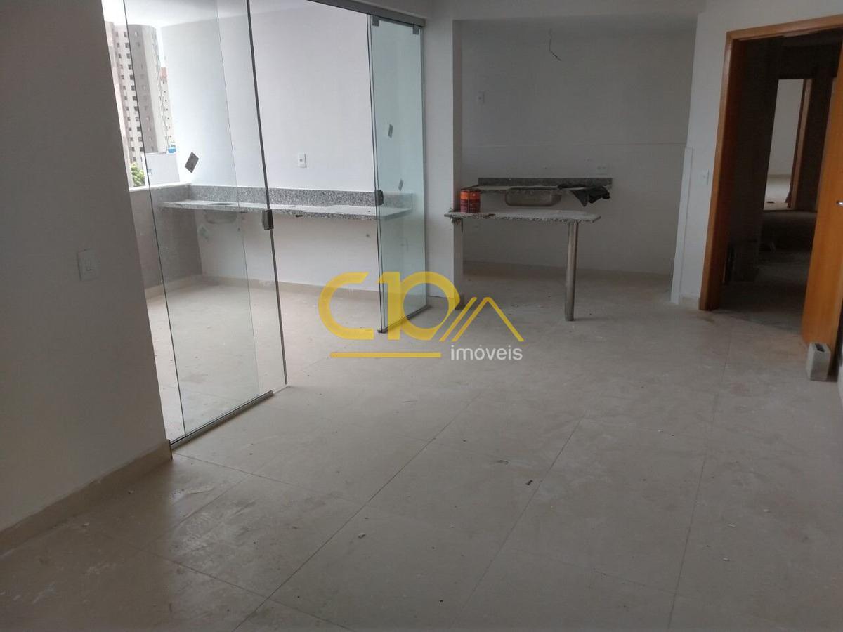 Apartamento, Floresta, 3 Quartos, 2 Vagas, 1 Suíte