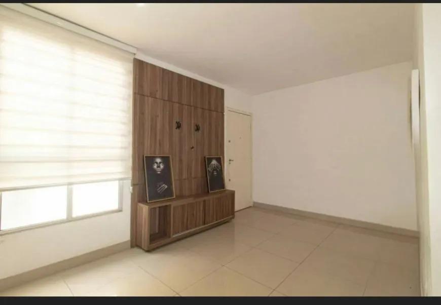 Apartamento, Cabral, 2 Quartos, 1 Vaga