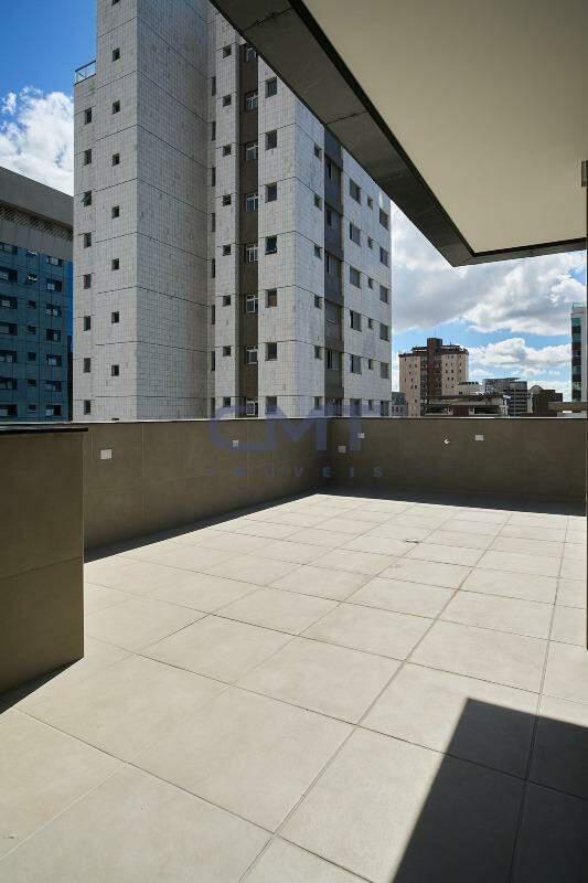 Cobertura, Funcionários, 3 Quartos, 4 Vagas, 2 Suítes