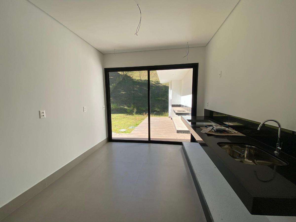 Casa, Garças, 3 Quartos, 2 Vagas, 1 Suíte