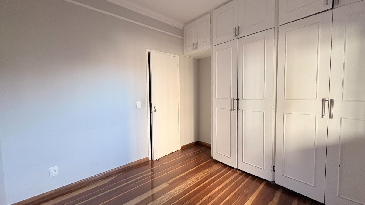 Apartamento, Luxemburgo, 4 Quartos, 1 Vaga, 1 Suíte