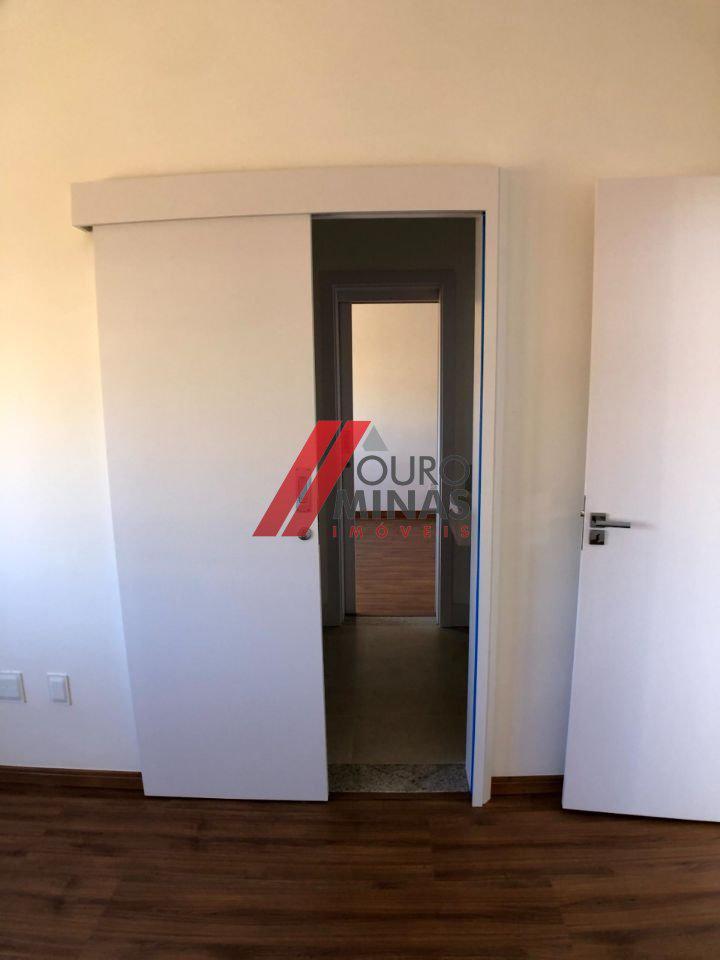 Casa, Centro, 4 Quartos, 4 Vagas, 2 Suítes