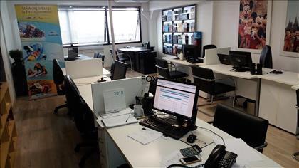 Sala, Vila da Serra, 0 Quarto, 2 Vagas