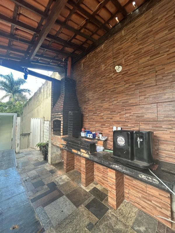 Casa, Braúnas, 4 Quartos, 5 Vagas, 2 Suítes