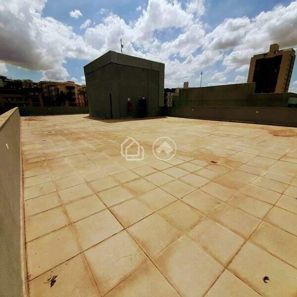 Sala, Estoril, 59 Vagas