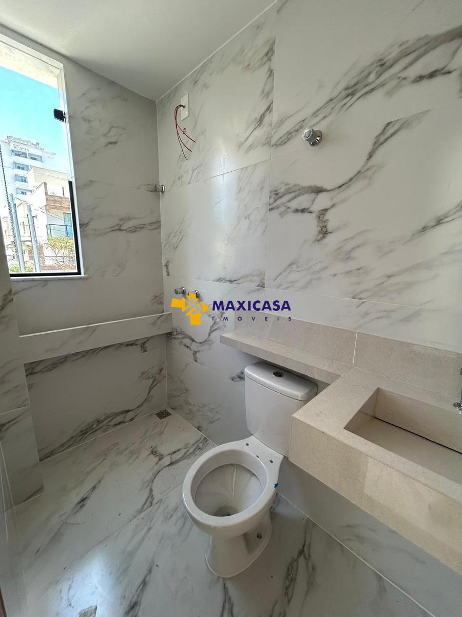 Casa, Santa Branca, 3 Quartos, 4 Vagas, 1 Suíte