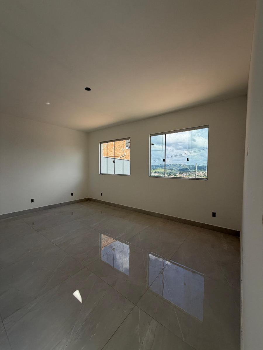 Casa, Vida Nova, 3 Quartos, 4 Vagas, 1 Suíte