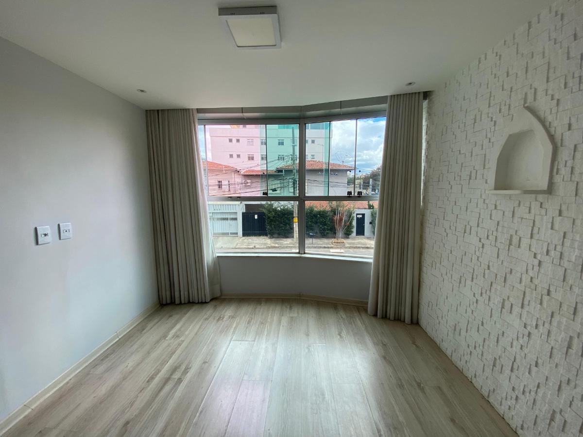 Apartamento, Castelo, 2 Quartos, 2 Vagas, 1 Suíte
