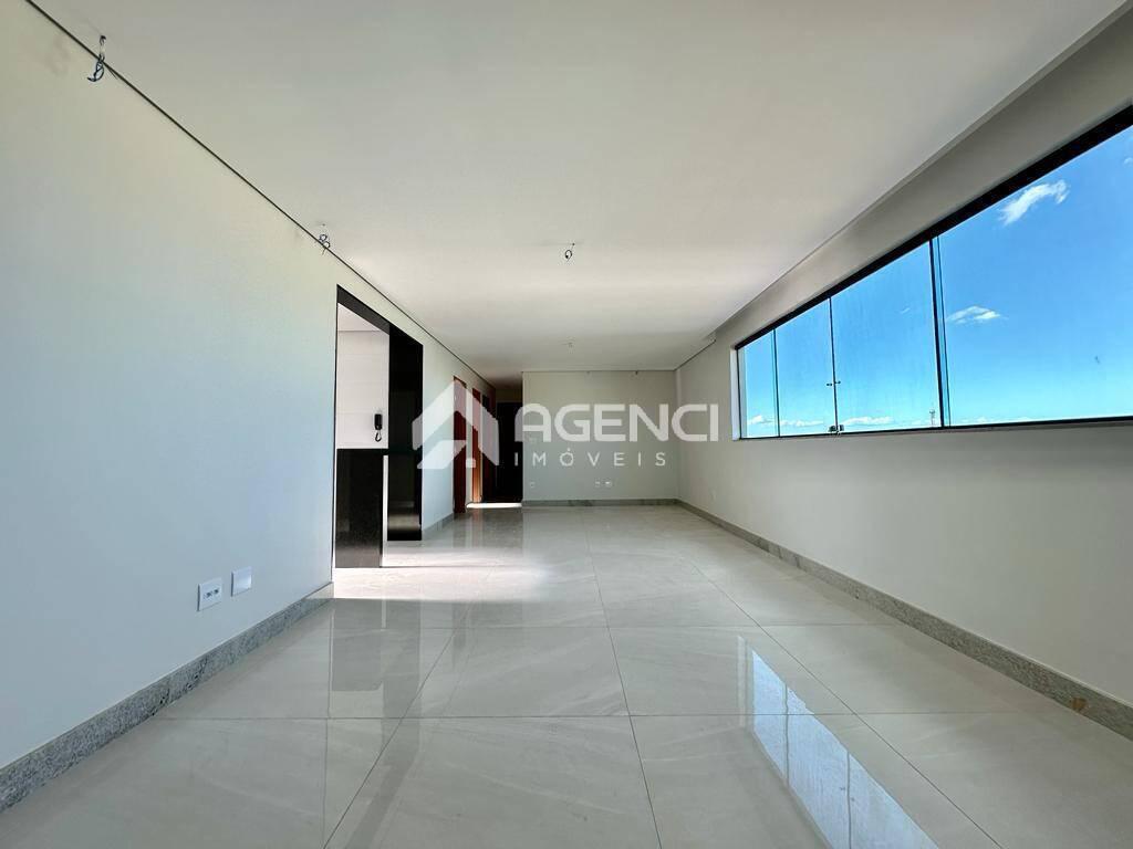 Cobertura, Serrano, 4 Quartos, 0 Vaga, 1 Suíte