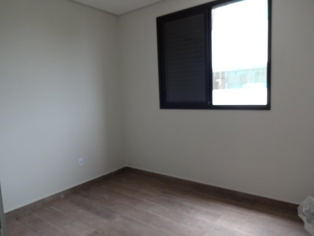 Apartamento, Jaraguá, 4 Quartos, 3 Vagas, 1 Suíte