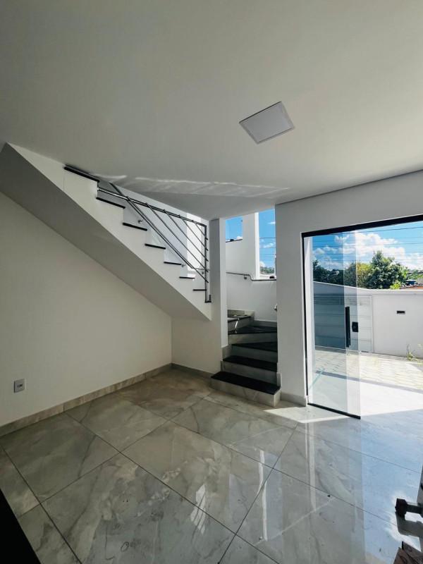 Casa, Serra Azul, 3 Quartos, 2 Vagas, 1 Suíte
