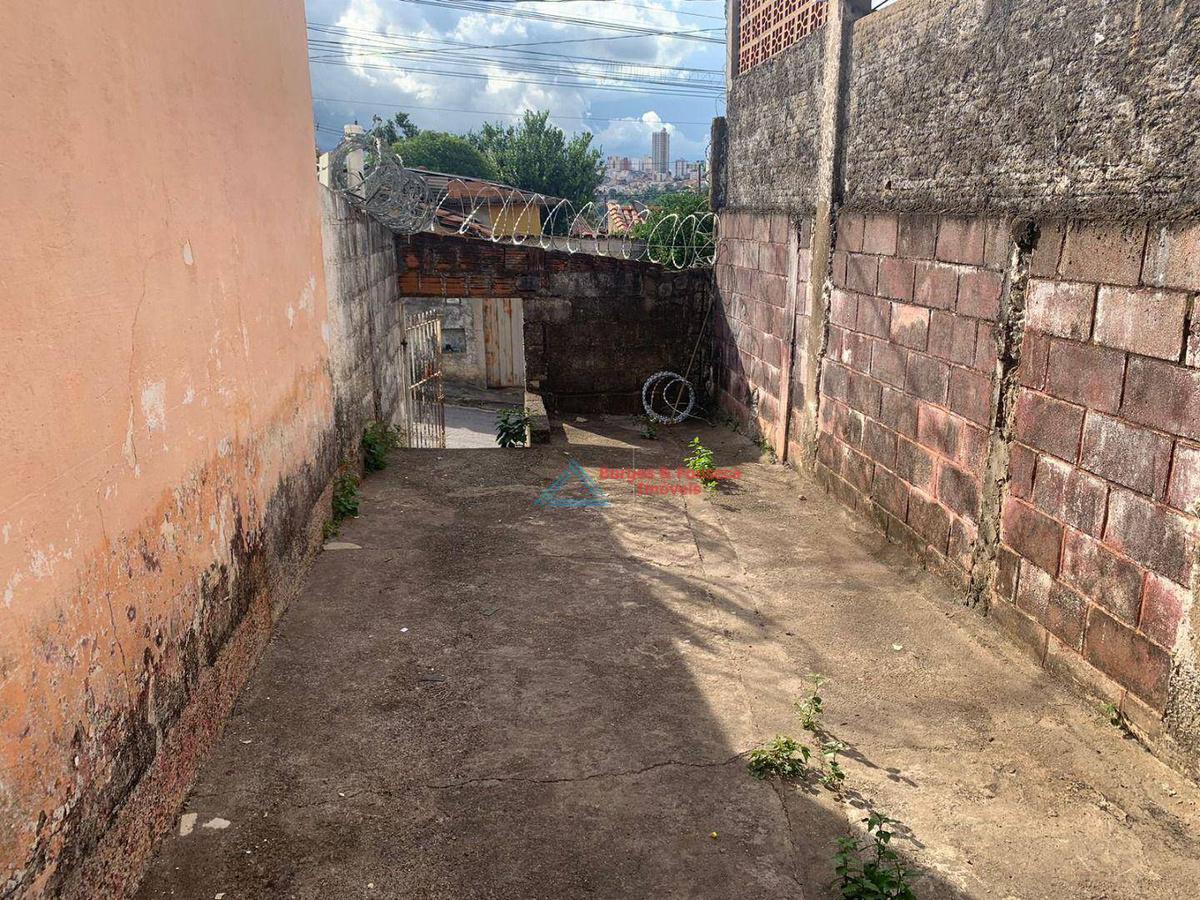 Casa, Conjunto Habitacional Sion, 3 Quartos, 3 Vagas