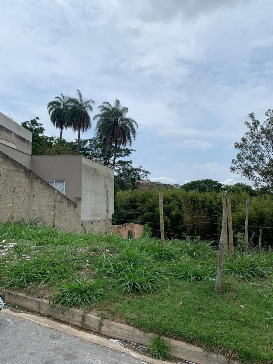 Lote, Jardim Vitória, 0 Quarto, 0 Vaga