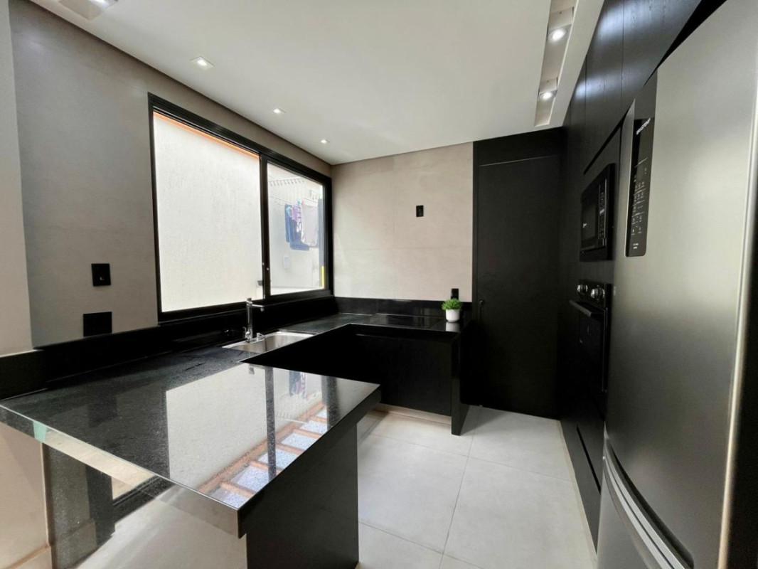 Casa, Nova Granada, 5 Quartos, 4 Vagas, 2 Suítes