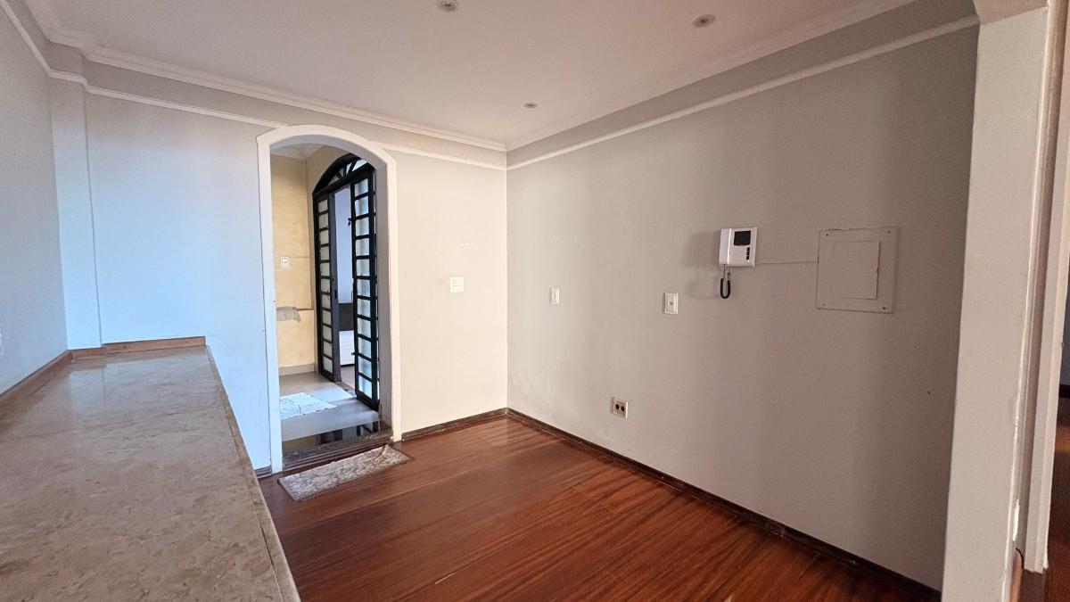 Apartamento, Luxemburgo, 4 Quartos, 1 Vaga, 1 Suíte