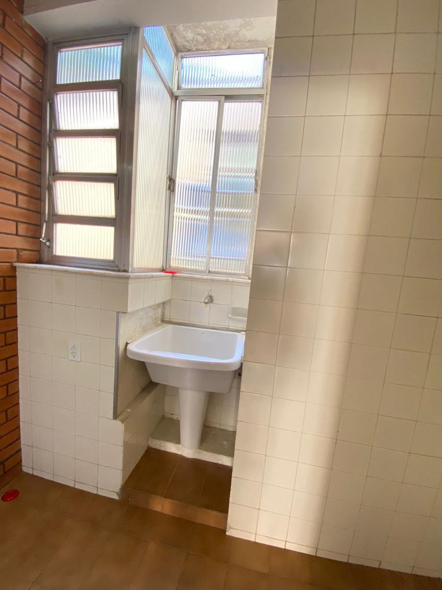 Apartamento, Sagrada Família, 2 Quartos, 1 Vaga