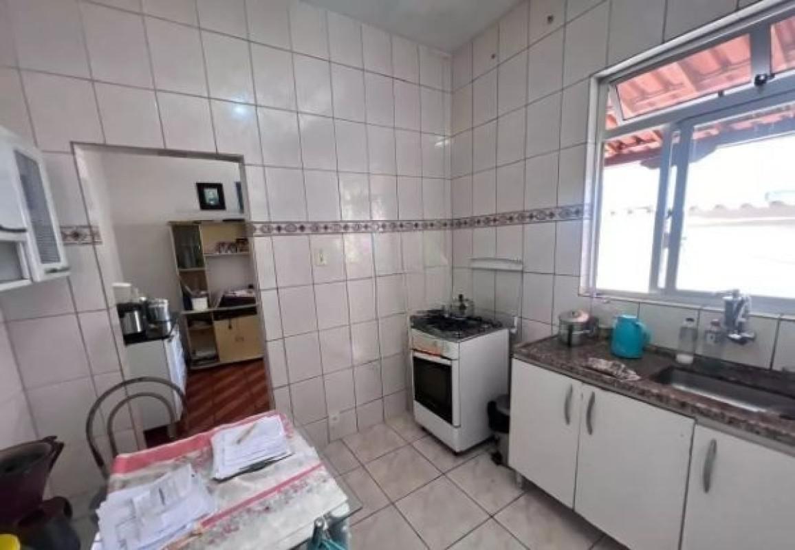 Casa, Piratininga (venda Nova), 3 Quartos, 4 Vagas, 1 Suíte