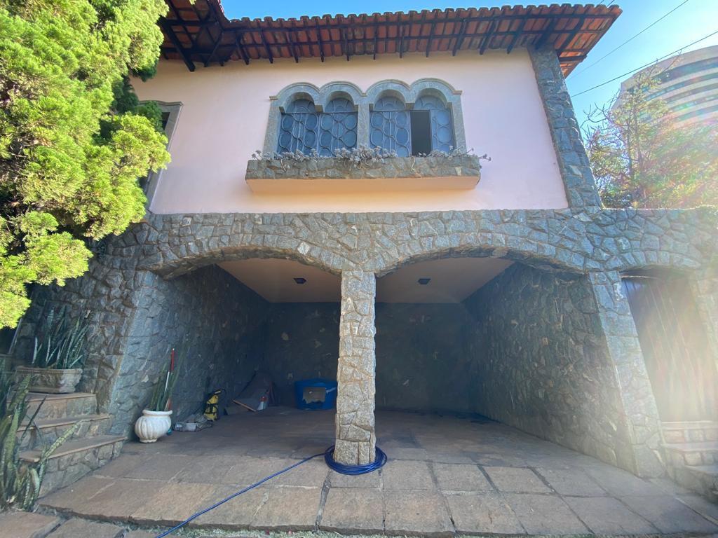 Casa, Santa Lúcia, 4 Quartos, 6 Vagas, 1 Suíte