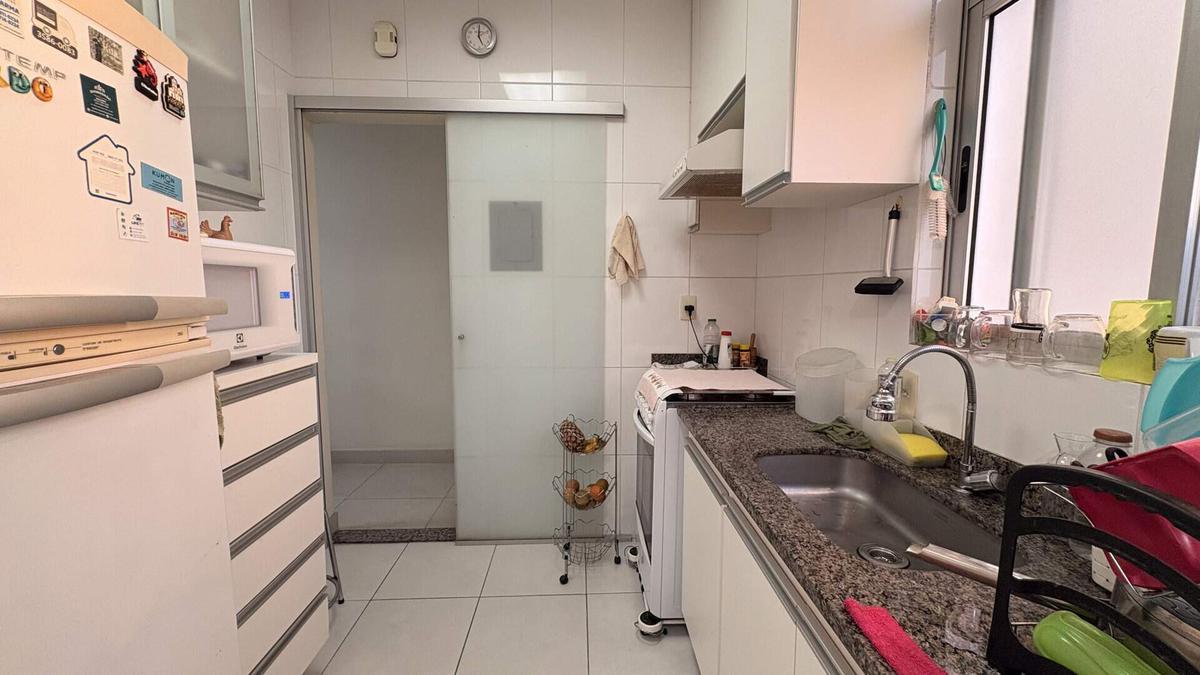 Apartamento, Estoril, 3 Quartos, 2 Vagas, 1 Suíte