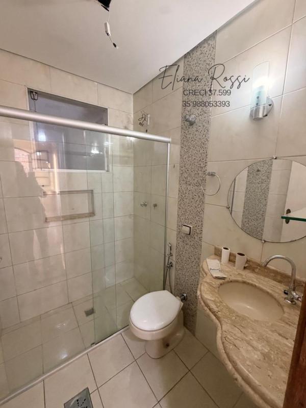 Casa, Pinheiros, 3 Quartos, 3 Vagas, 1 Suíte
