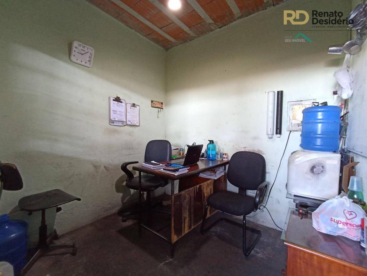 Galpão, Esplanada, 0 Quarto, 0 Vaga