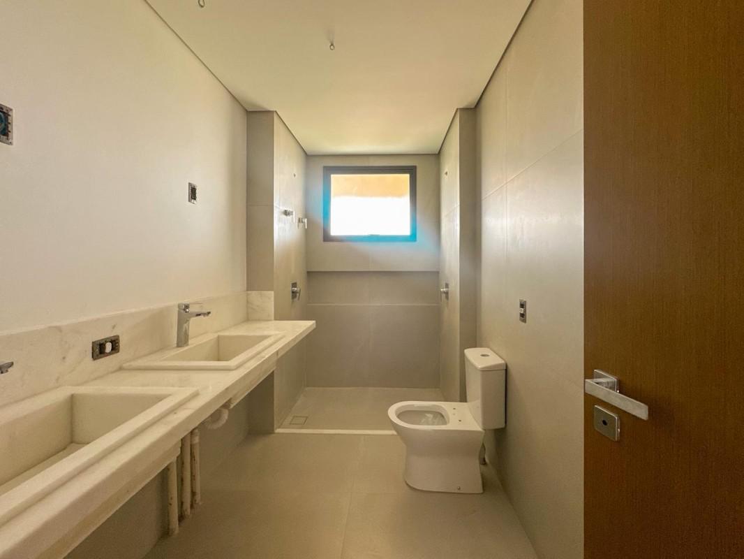 Cobertura, Ouro Preto, 4 Quartos, 3 Vagas, 4 Suítes