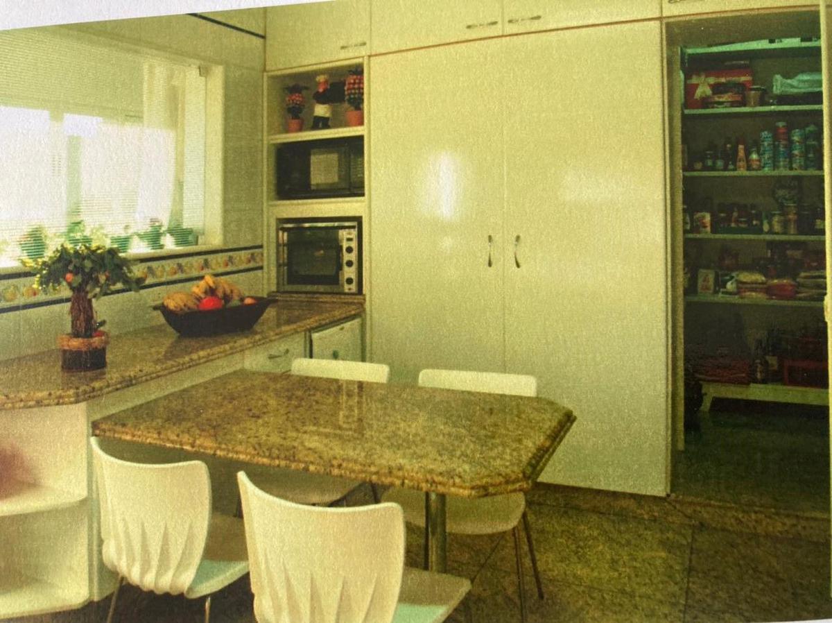 Apartamento, Centro, 4 Quartos, 2 Vagas, 2 Suítes