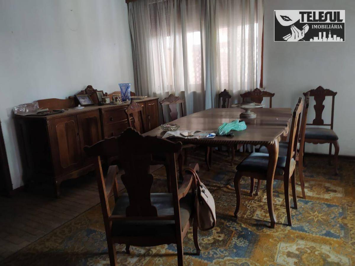 Casa, Centro, 4 Quartos, 0 Vaga, 1 Suíte