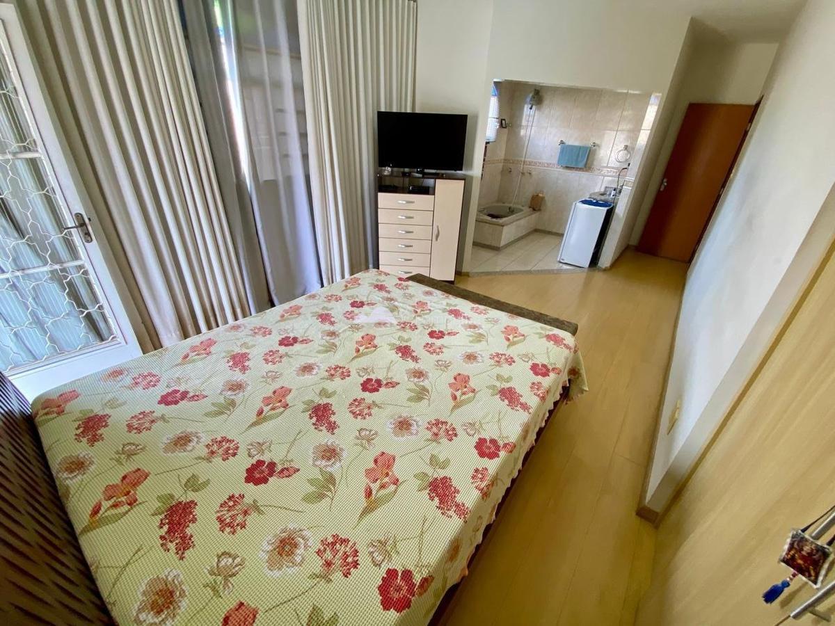 Casa, Santa Mônica, 5 Quartos, 2 Vagas, 1 Suíte