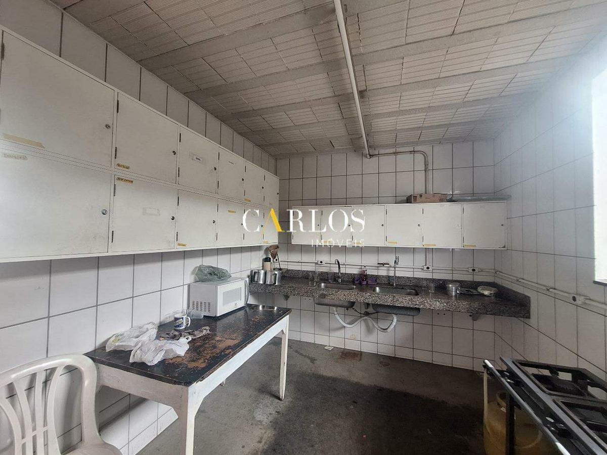 Galpão, Bernardo Monteiro