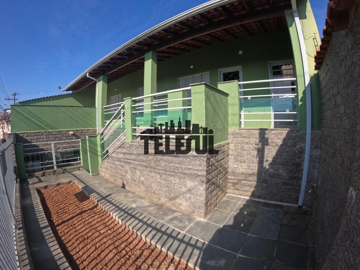 Casa, Jardim Sion, 3 Quartos, 0 Vaga, 1 Suíte