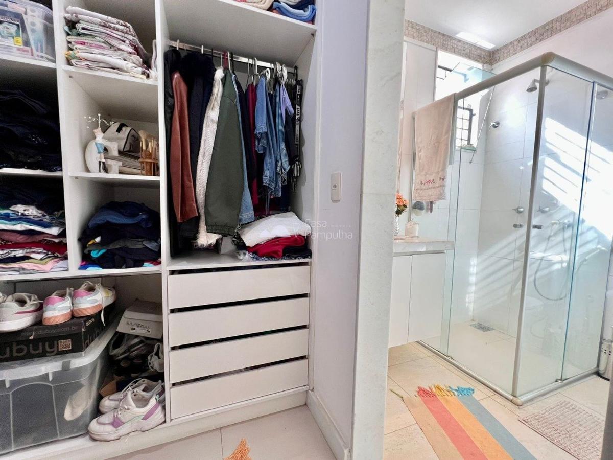 Casa, Tradição, 3 Quartos, 2 Vagas, 1 Suíte