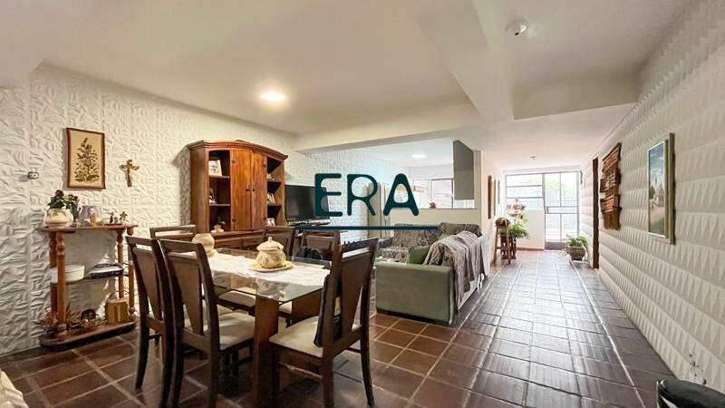 Casa, Serra, 7 Quartos, 8 Vagas, 2 Suítes