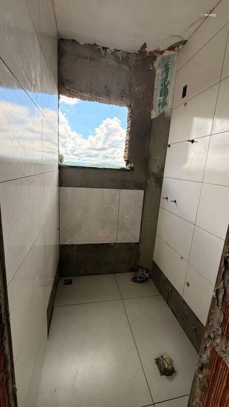 Casa, Adeodato, 3 Quartos, 2 Vagas, 1 Suíte
