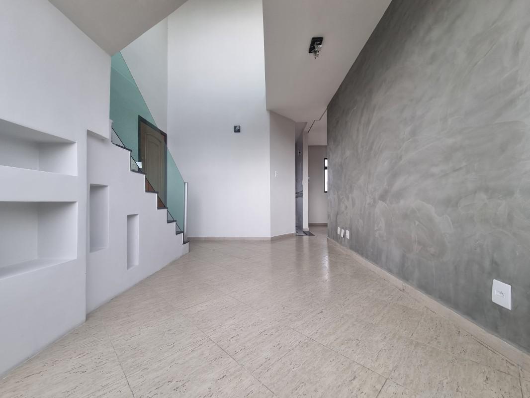 Cobertura, Jardim Riacho das Pedras, 4 Quartos, 2 Vagas, 1 Suíte