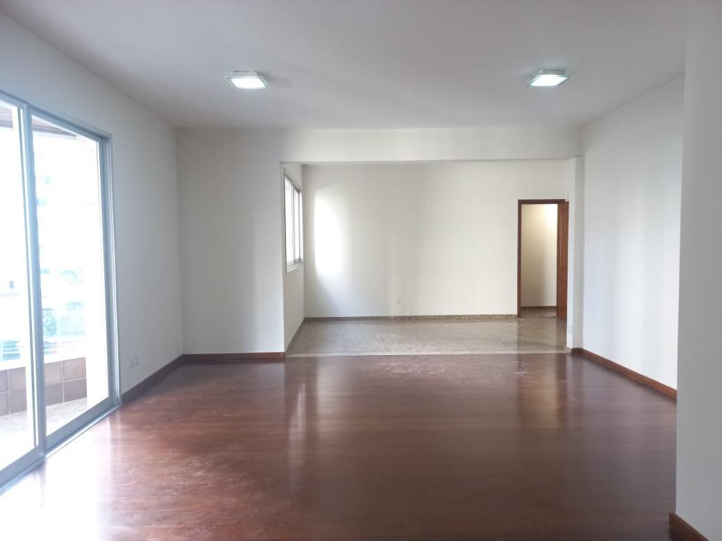 Apartamento, Santo Agostinho, 4 Quartos, 2 Vagas, 2 Suítes