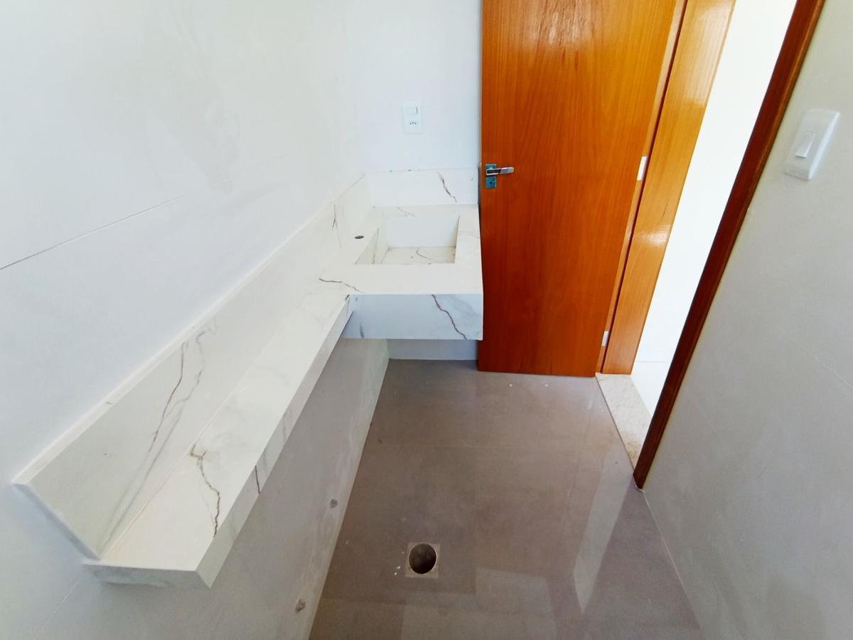 Casa, Santa Amélia, 3 Quartos, 2 Vagas, 1 Suíte