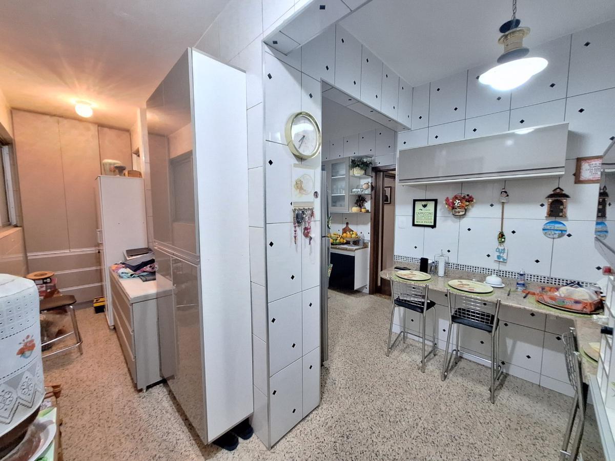 Cobertura, Sagrada Família, 4 Quartos, 2 Vagas, 1 Suíte