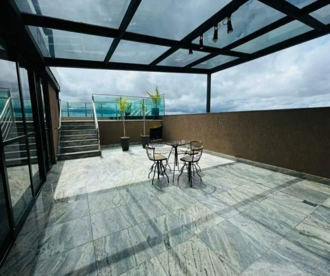 Quitinete, Estoril, 1 Quarto, 1 Vaga, 1 Suíte