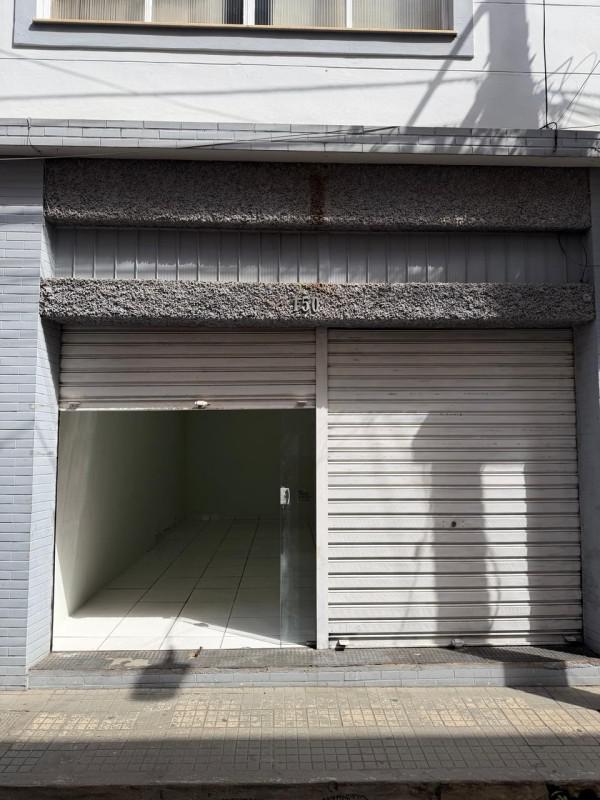 Andar, Centro, 0 Quarto, 0 Vaga