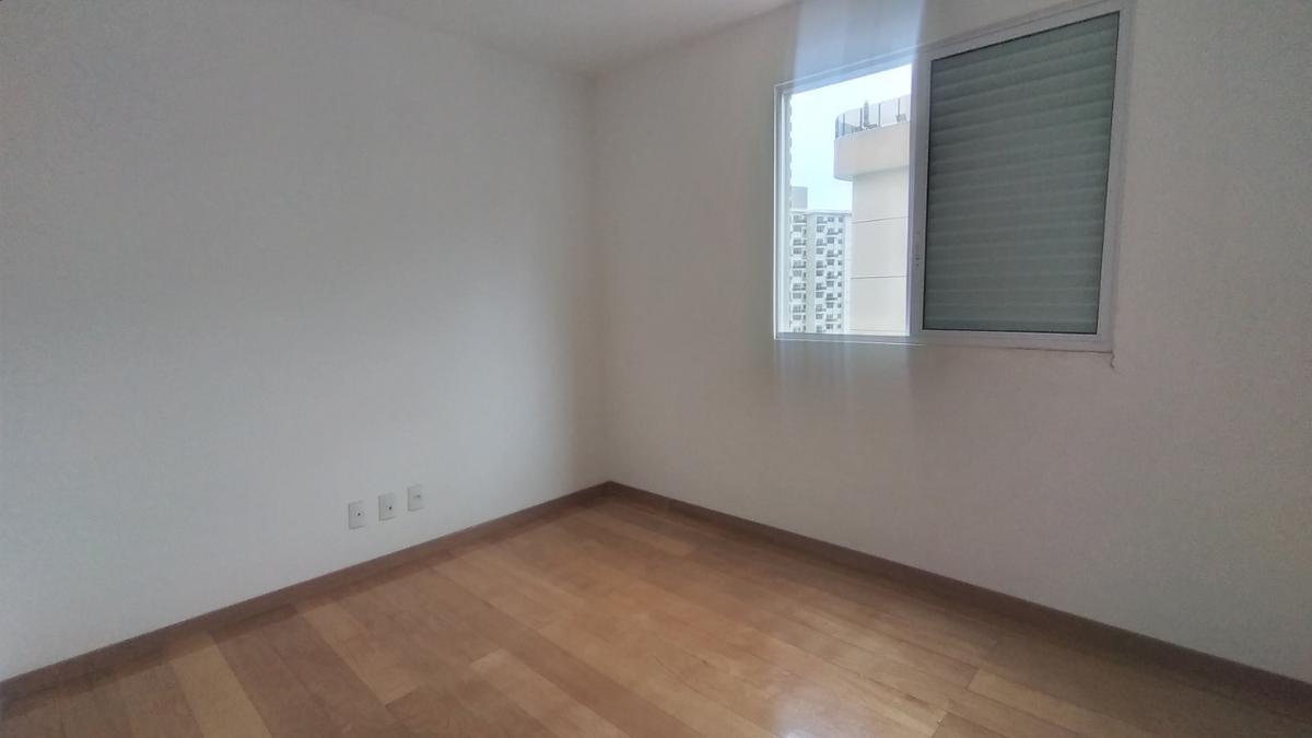 Cobertura, Buritis, 4 Quartos, 5 Vagas, 1 Suíte