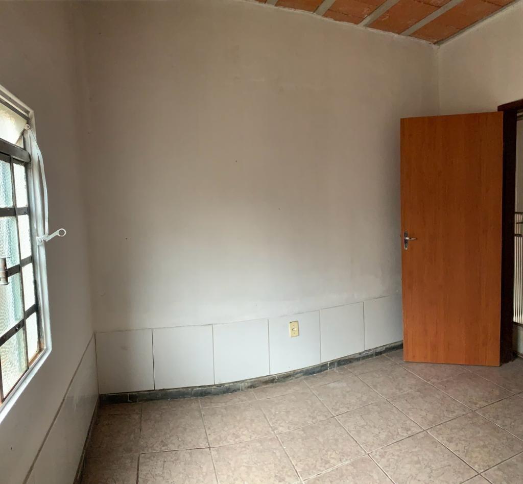 Casa, Vila Nova Vista, 2 Quartos, 0 Vaga