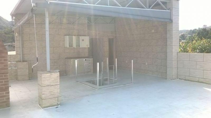 Casa, Centro, 4 Quartos, 1 Vaga, 1 Suíte