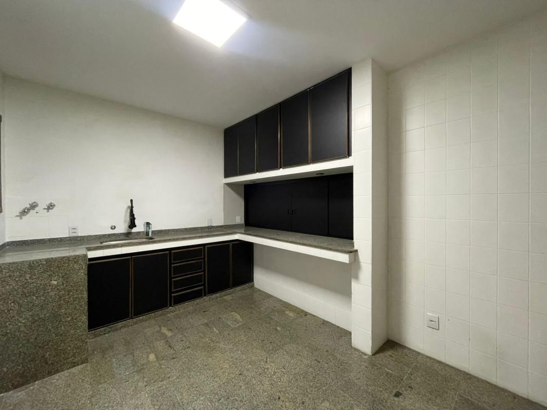 Casa, Ouro Preto, 3 Quartos, 4 Vagas, 1 Suíte