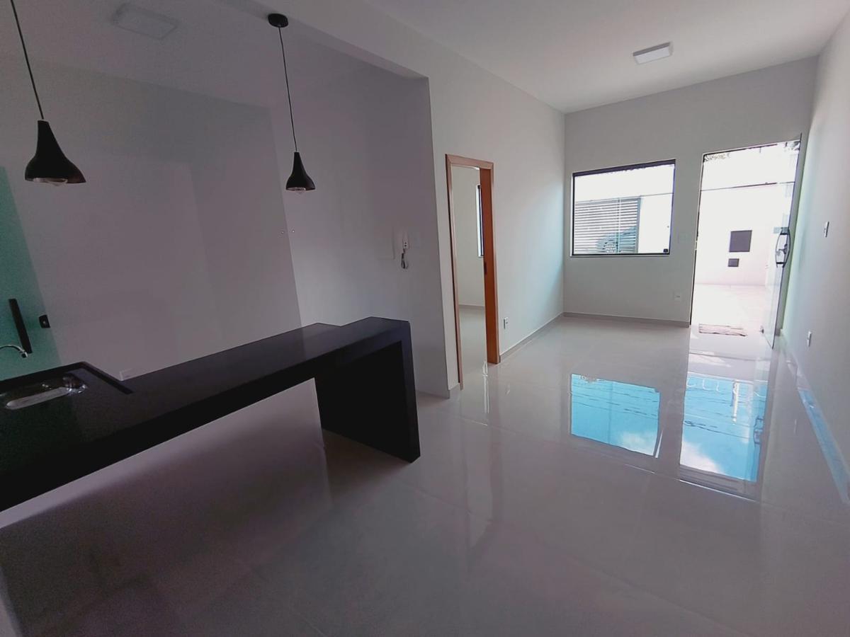 Casa, Céu Azul, 3 Quartos, 2 Vagas, 1 Suíte