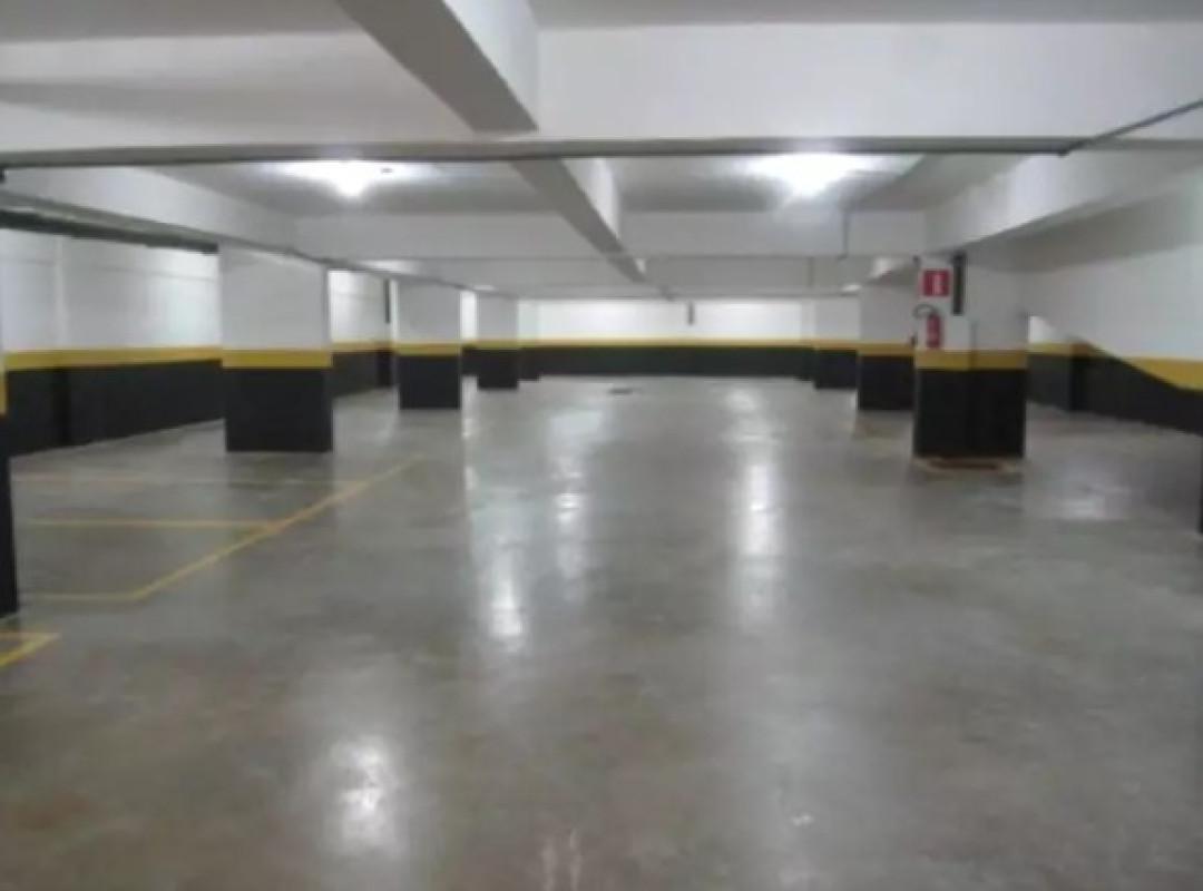 Sala, Barro Preto, 0 Quarto, 1 Vaga