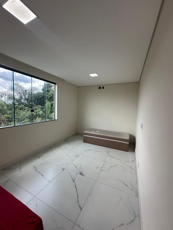 Casa, Espírito Santo, 3 Quartos, 4 Vagas, 1 Suíte