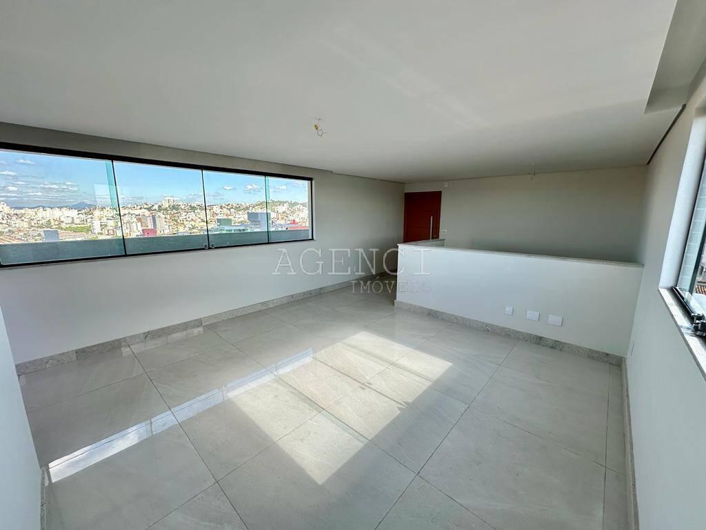 Cobertura, Serrano, 4 Quartos, 0 Vaga, 1 Suíte