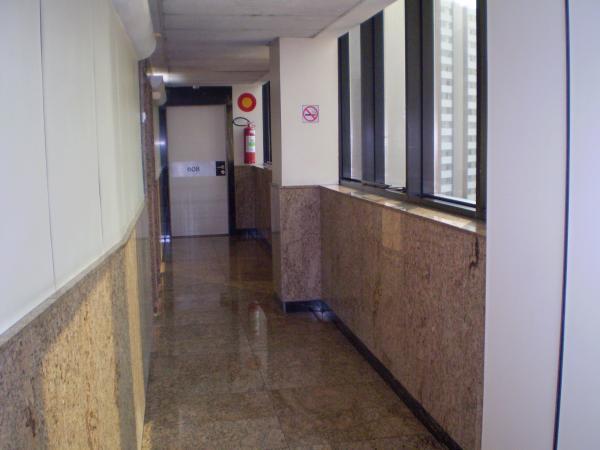Sala, Funcionários, 1 Vaga